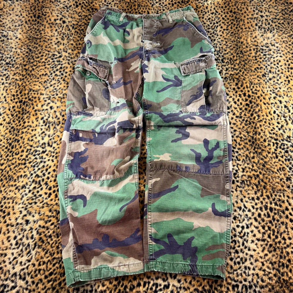 Vintage 90s Woodland Camo Cargo Pants Distressed Ripstop Military Small Short